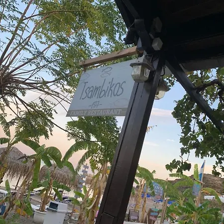 Lägenhet Tsambikos Apts
